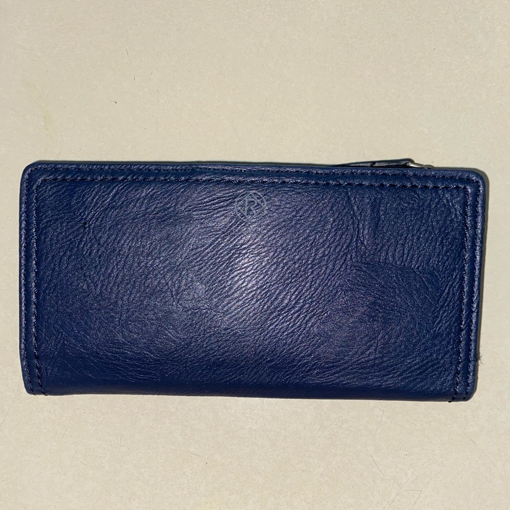 Relic Wallet - Picture 2 of 6